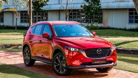 Mazda CX-5: Sức hút của “ông hoàng giữ dáng" nhờ giá bán hợp lý