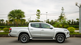 Doanh số Mitsubishi Triton giảm gần 53% so với tháng trước đó