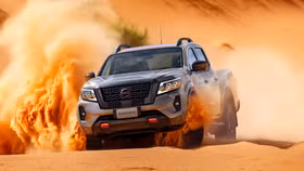 Nissan Navara có giá bán từ 699 triệu đồng