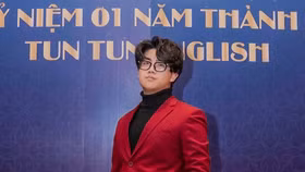 Nam sinh 2k3 khởi nghiệp thành công bằng tư duy truyền cảm hứng