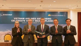 Vietnam Airlines thỏa thuận hợp tác mua 50 máy bay Boeing 737 Max của Boeing