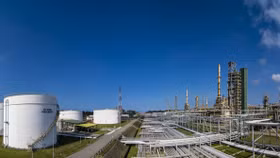 Công ty Cổ phần Lọc hóa dầu Bình Sơn (BSR)