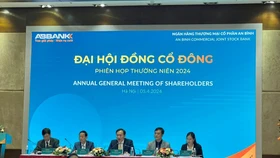 Cổ đông ABBank bức xúc vì ngân hàng không chia cổ tức, cổ phiếu chưa thể "cất cánh" trên HOSE