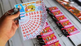 Trung bình mỗi ngày, người Việt chi gần 420 tỷ đồng để mua xổ số