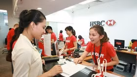 Lộ diện ngân hàng trả lương cao nhất Việt Nam, hơn 70 triệu đồng/tháng