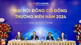 VietABank thông qua kế hoạch lãi 1.058 tỷ đồng trong năm 2024, uỷ quyền Hội đồng quản trị chọn "nhà mới" cho cổ phiếu