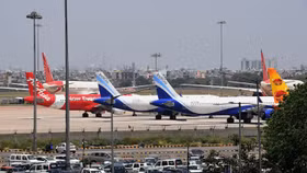 Lý do nào khiến Ấn Độ đặt mua tới 1.000 máy bay riêng trong năm nay?