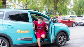 Xanh SM ra mắt dịch vụ Xanh2School đưa đón học sinh, sinh viên tới trường.