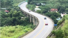 Kiến nghị mở rộng tuyến đường cao tốc Nội Bài - Lào Cai đoạn Yên Bái - Lào Cai lên quy mô 4 làn xe.