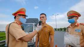 Các hành vi vi phạm được tập trung xử lý như vi phạm về quy tắc giao thông và điều kiện của người điều khiển phương tiện và phương tiện; nồng độ cồn, ma túy