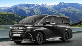 Toyota Alphard 2023 mới được trang bị phiên bản Hybrid (HEV) 