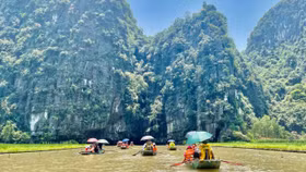 Du lịch Việt Nam đón 8 triệu lượt khách trong dịp 30/4 - 1/5