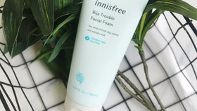 Sữa rửa mặt Innisfree Bija Trouble Facial Foam