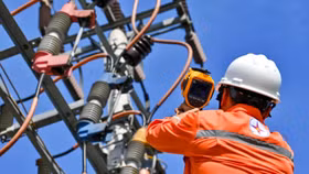 EVN tiếp tục bị lỗ sản xuất kinh doanh điện năm thứ 2 liên tiếp