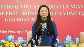 Bà Hoàng Thị Thúy Lan