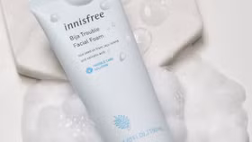 Sữa rửa mặt Innisfree Bija Trouble Facial Foam - tuýp 150g