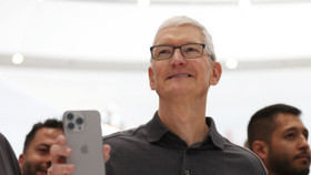 CEO Tim Cook tiết lộ lý do người dùng nên mua iPhone 16