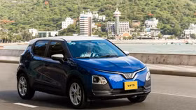 Người Việt ngày càng chuộng taxi điện, doanh nghiệp kinh doanh vận tải tiết kiệm tiền tỷ