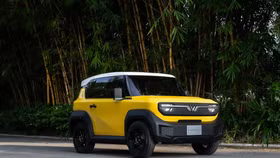 VinFast VF 3 chính thức nhận đặt cọc với mức giá từ 235 triệu đồng, đối đầu trực tiếp với Wuling Mini EV 