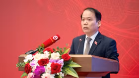 Chủ tịch Ủy ban Pháp luật Quốc hội đề nghị Chính phủ điều tiết giá nhà ở