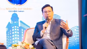 Ông Phạm Anh Khôi là thành viên Hội đồng quản trị DXS từ tháng 1/2020 và thành viên Ủy ban Kiểm toán từ tháng 10/2023