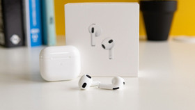 Tại sao tai nghe AirPods nhanh bị chai pin một bên? Bí quyết khắc phục hiệu quả