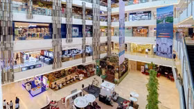 Nhà đầu tư nước ngoài đua nhau lập "chợ" ở Hà Nội