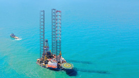 Giá thuê giàn khoan vượt 100.000 USD/ngày, lãi ròng năm 2024 của PV Drilling (PVD) có thể 'bùng nổ'