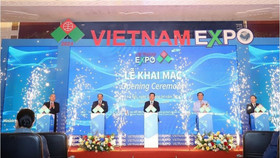 Khai mạc Hội chợ thương mại Quốc tế Việt Nam lần thứ 33 VIETNAM EXPO 2024