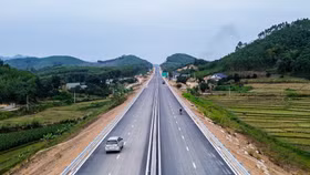 Bộ Giao thông vận tải tăng cường thủ tục mở rộng cao tốc 2 làn xe lên 4 làn xe
