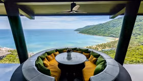 Điểm danh những resort 5 sao có thể là điểm dừng chân tại Đà Nẵng của tỷ phú Bill Gates và bạn gái