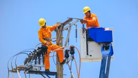 Dự kiến biểu giá điện sinh hoạt bán lẻ mới gồm 5 bậc