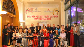 Chương trình "Gặp mặt đối ngoại chào năm mới 2024"