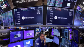 Tăng ba phiên liên tiếp, Phố Wall lạc quan về kỳ vọng cắt giảm lãi suất