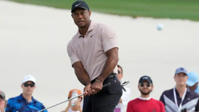 Tiger Woods gần như đã gắn bó với Nike trong suốt sự nghiệp của mình