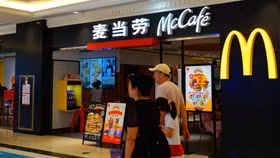 Nhiều “ông lớn” tiêu dùng lao đao vì Trung Quốc