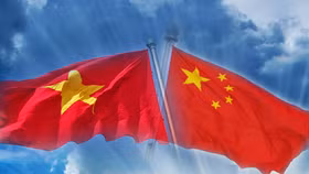 Việt Nam đẩy mạnh hợp tác với Trung Quốc, những cổ phiếu nào sẽ được hưởng lợi?