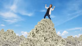 Sau ba quý kinh doanh, những “đại gia” nào sở hữu nhiều tiền mặt nhất sàn chứng khoán?