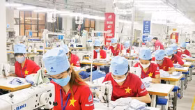 Vẫn còn dư địa giảm lãi suất, nhịp phục hồi của doanh nghiệp ngày càng gần