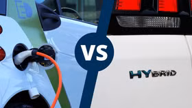 Cuộc chiến xe điện: Hybrid là chân ái?