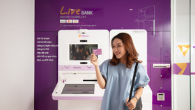 LiveBank 24/7 mang tới vô vàn tiện ích hiện đại, mới mẻ luôn khiến Gen Z mê tít, thích thú mỗi khi trải nghiệm.