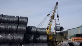 Thép xây dựng trong nước vẫn không đổi so với ngày hôm qua