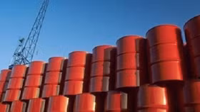 Việt Nam nhập khẩu khoảng 10,2 triệu tấn xăng dầu trong năm 2025