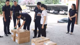 Tạm dừng làm thủ tục hải quan lô hàng ổ cứng trị giá hơn 3,5 tỷ đồng vì dấu hiệu vi phạm sở hữu trí tuệ
