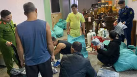 Một hộ kinh doanh ở Bắc Ninh bán hàng chục nghìn sản phẩm quần jean giả mạo nhãn hiệu, không rõ nguồn gốc