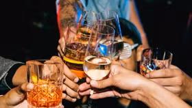 Một thói quen hàng triệu người duy trì mỗi ngày đang bị khoa học đặt dấu hỏi