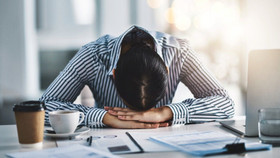 Đi làm để sống khỏe, không phải để kiệt sức