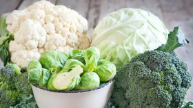 Những loại rau ăn sống dễ bị đầy hơi, chướng bụng