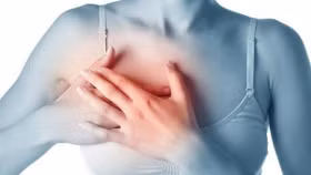 Nguy cơ tiềm ẩn dẫn đến ung thư vú ở phụ nữ