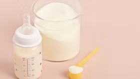 Hàng loạt hãng sữa “gặp chuyện”, người tiêu dùng Việt cần lưu ý